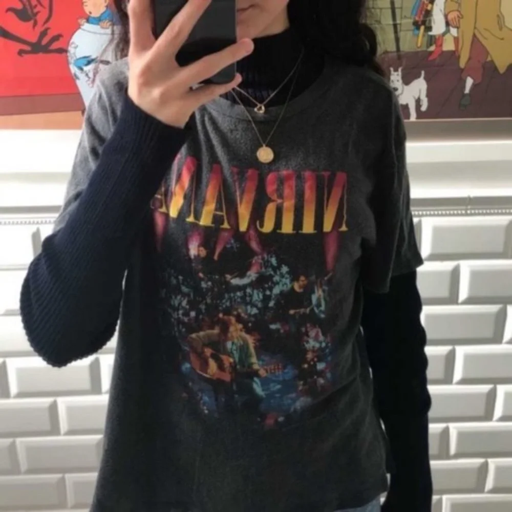 Nirvana vintage style black Oversized graphic tee - Picture 3 of 7